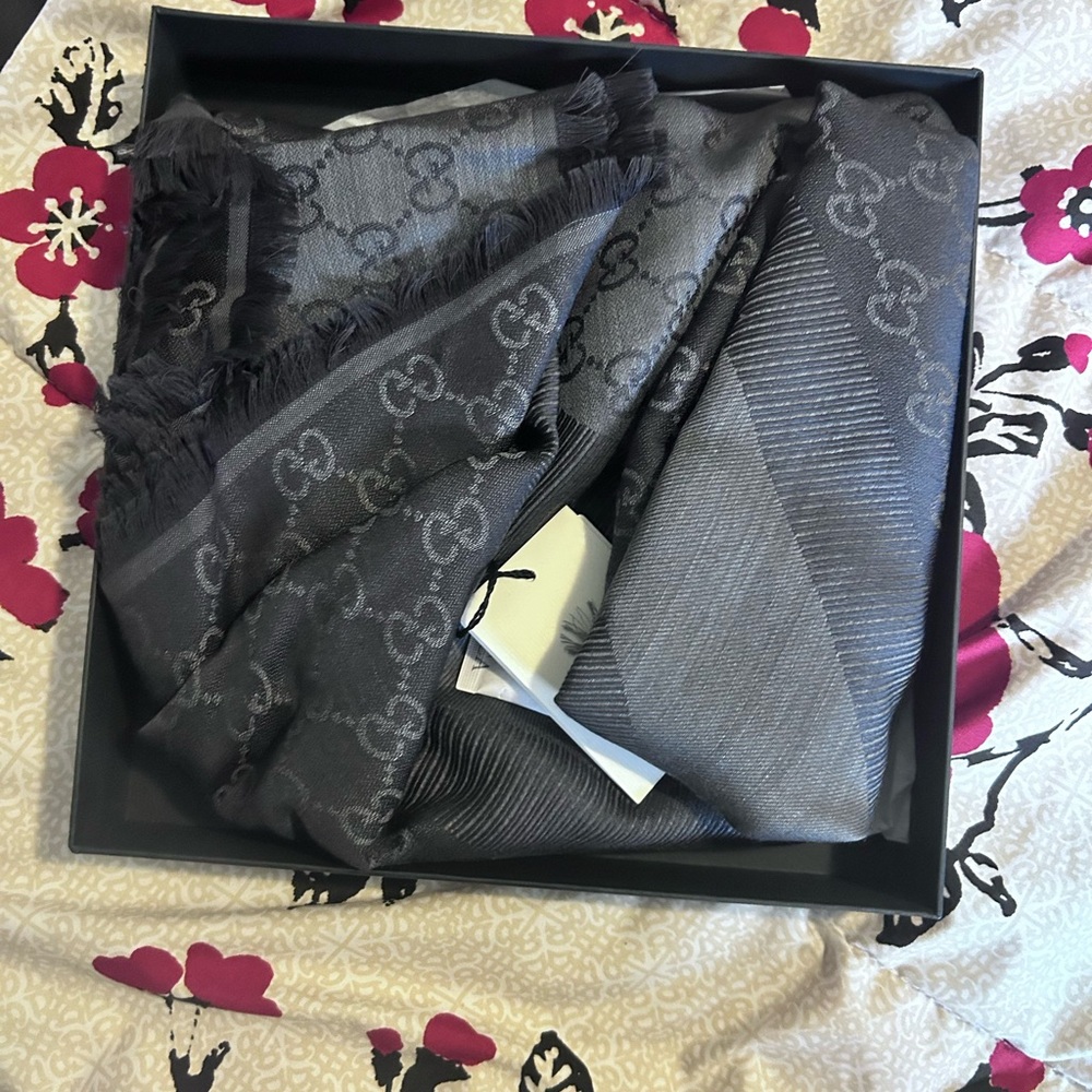 Gucci Charcoal and Slate Patterned Scarf